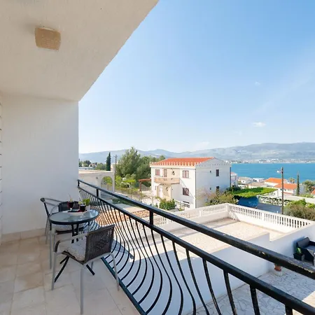 Apartmants Ujevic Lejlighed