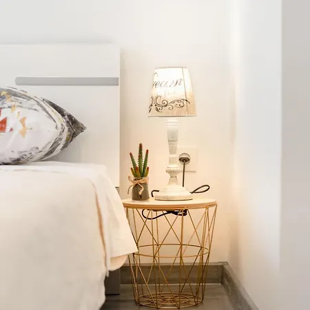 Apartmants Ujevic Apartman *