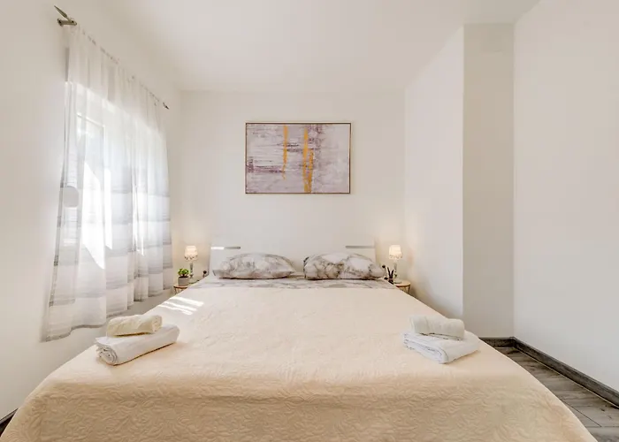 アパート Apartmants Ujevic トロギール